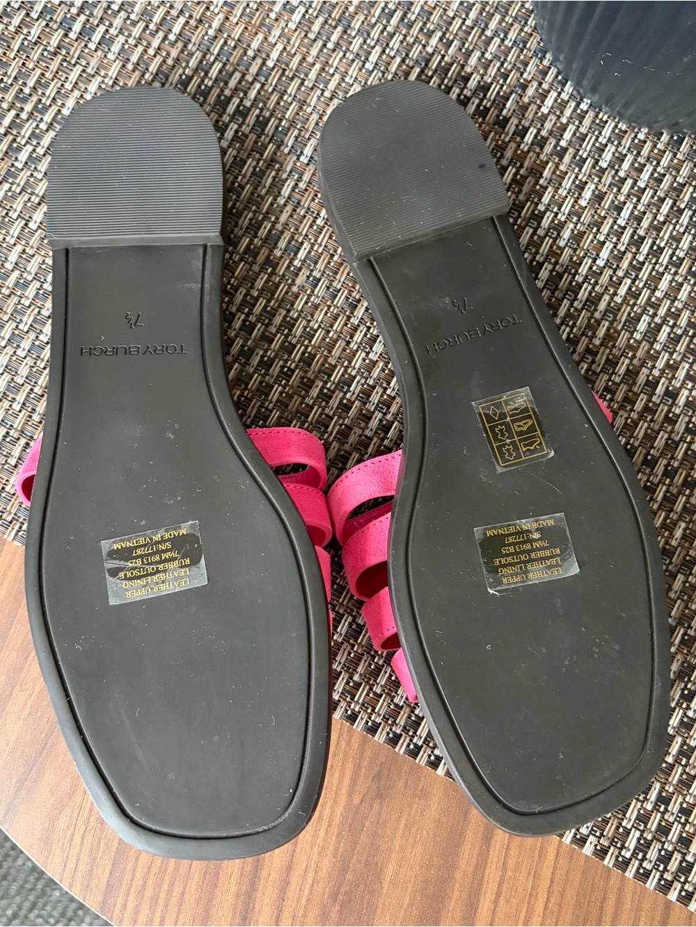 Tory Burch Ines Slide Fuchsia Suede size 7.5 - Picture 6 of 10